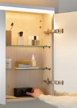 Burgbad Lin20 Spiegelschrank Mit LED-Beleuchtung, 140 Cm, 3 Spiegeltüren, Rechts -Badmöbel Verkauf burgbad lin20 spiegelschraenke spiegelschrank mit led 10869902