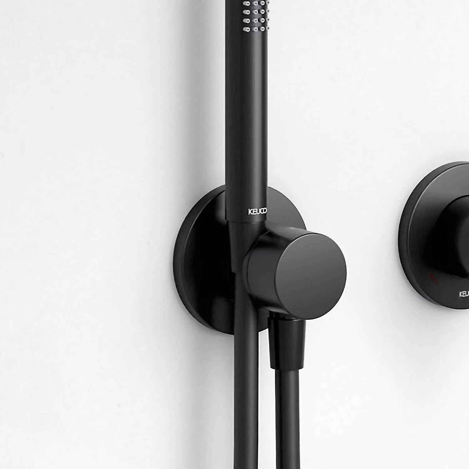 Keuco IXMO Black Selection Unterputz-Absperrventil Für 1 Verbraucher Mit Schlauchanschluss Und Brausehalter, Rund 2 Keuco IXMO Black Selection Unterputz-Absperrventil Für 1 Verbraucher Mit Schlauchanschluss Und Brausehalter, Rund – Bild 2