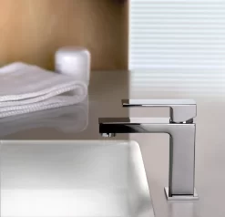 Montage- Und Armaturenset Quara 2.0 Für Waschtisch Mit Unterschrank